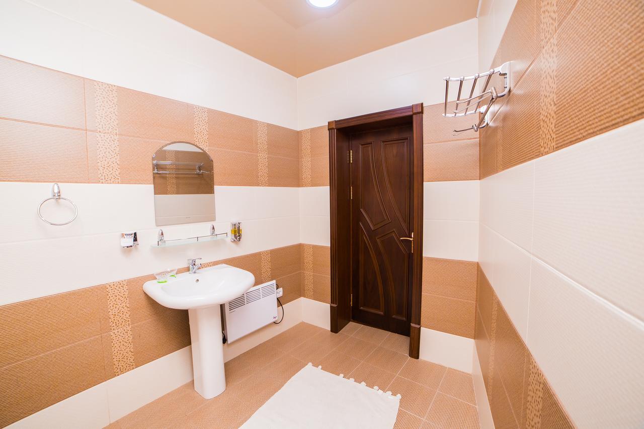 Guest House "Rohat Lux" Samarkanda Zewnętrze zdjęcie